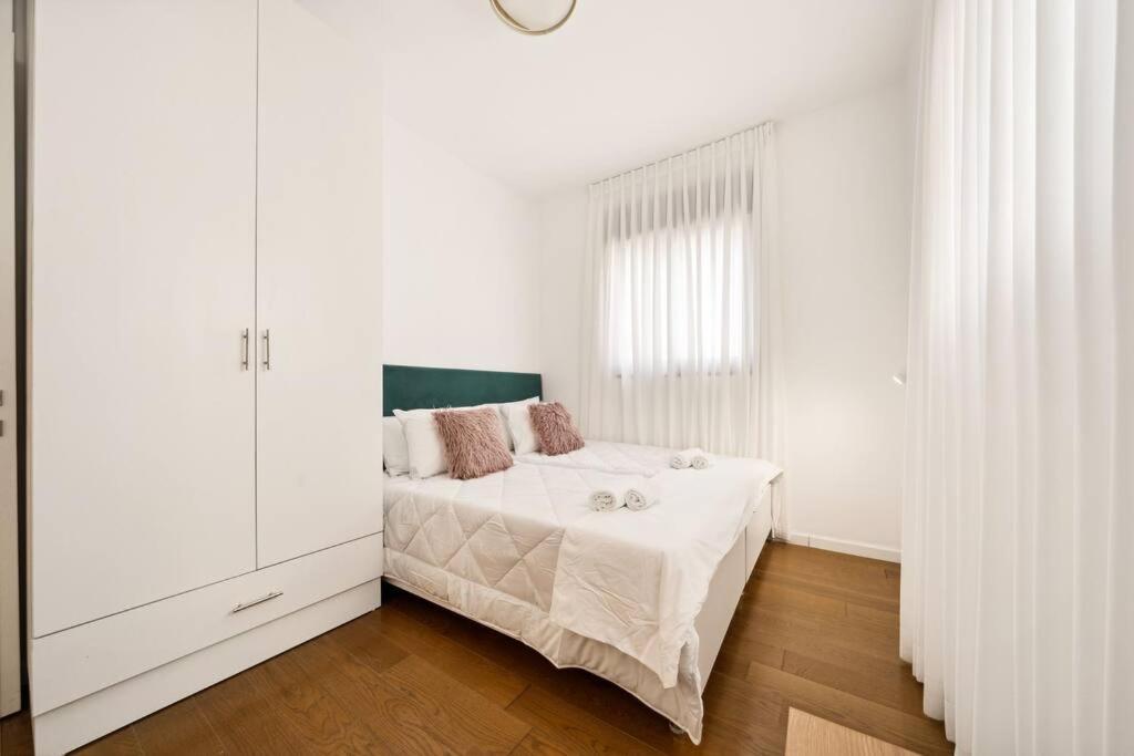 Penthouse Near Machne Yehuda With Jacuzzi דירה *