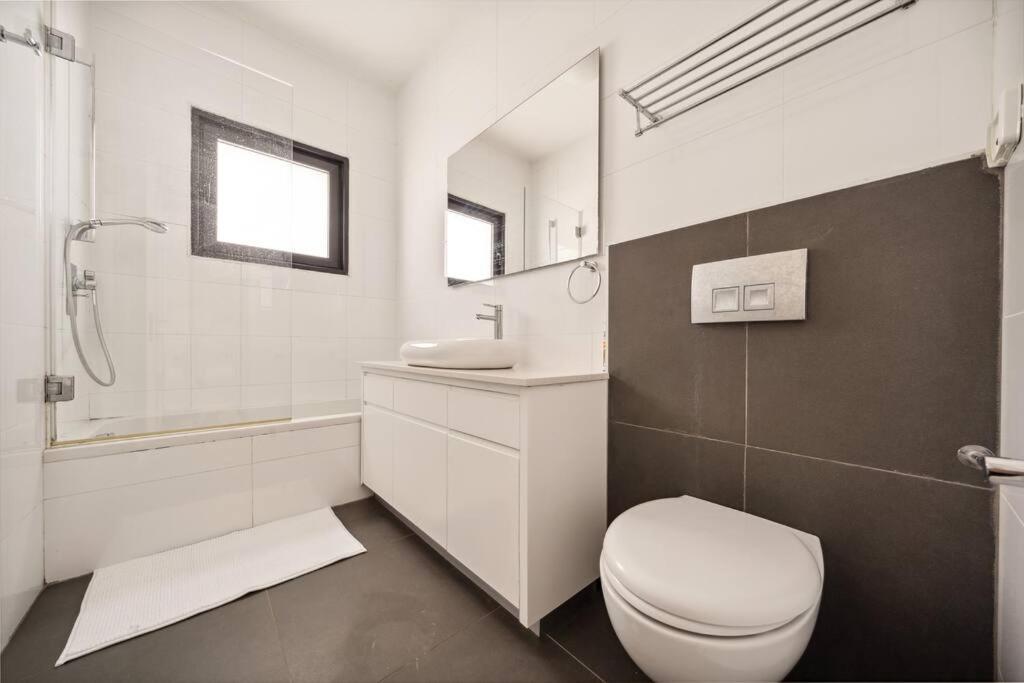 Apartment Penthouse Near Machne Yehuda With Jacuzzi *