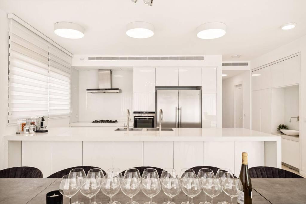 Penthouse Near Machne Yehuda With Jacuzzi דירה ירושלים