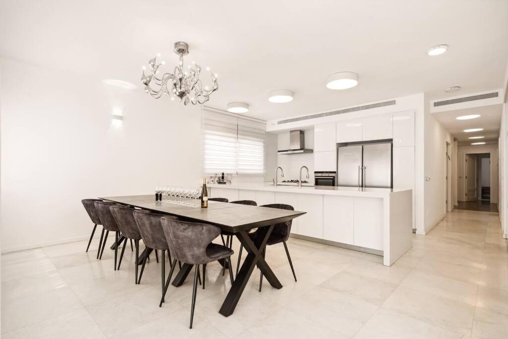 Apartment Penthouse Near Machne Yehuda With Jacuzzi Jerusalem